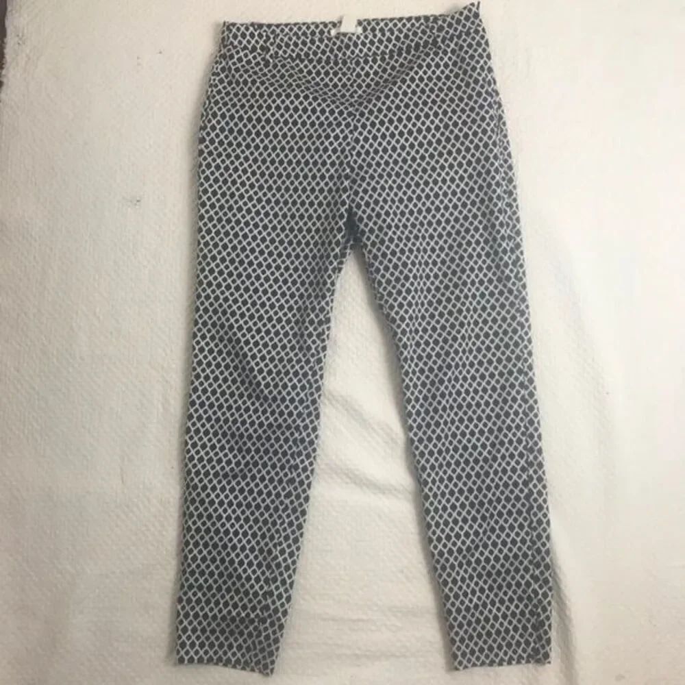 H&M basic cropped patterned pants